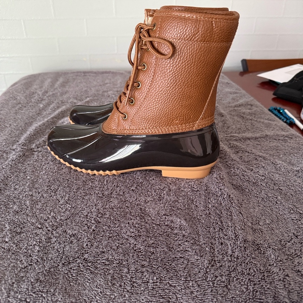 JBU Brown and Black Women's Duck Boots